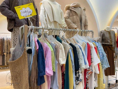 服裝批發市場清倉指南 100元3件靚衫,20元買牛仔褲,哪里更抵