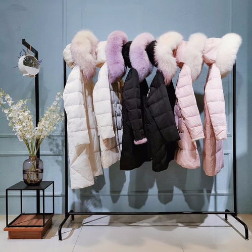 歐麥婭布石吉丘古爾品牌折扣女裝短褲尾貨批發(fā)與鞋帽批發(fā)的市場機遇